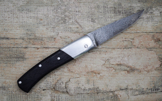 Hand-forged Pattern-welded Slipjoint / Damascus Go-Mai Blade with Ancient Bog Oak scales / UK Legal Carry