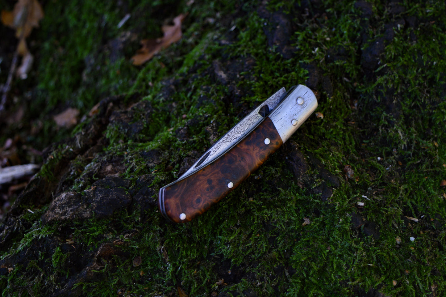 Hand-forged Go-Mai Damascus slipjoint / 1084, Damascus & Antique Wrought Iron Blade with Quilted Maple Burl Scales Ash Scales