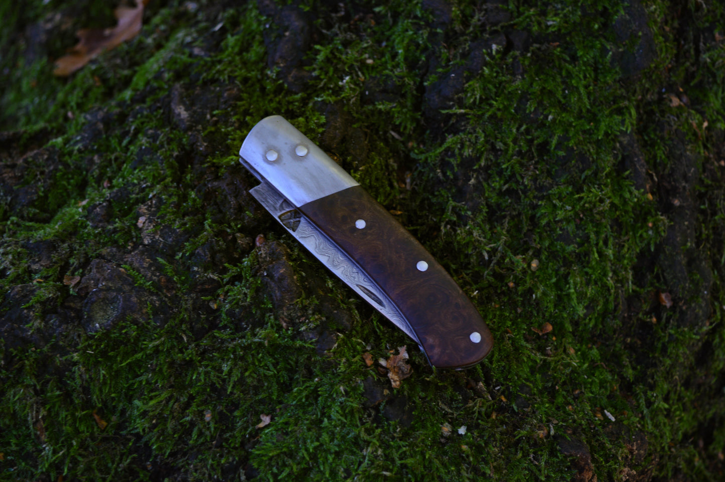 Hand-forged Folding Knife / Pattern-welded blade / Wrought Iron bolsters & Bocote Scales / Heavy duty slipjoint / Non-locking UK Legal Carry