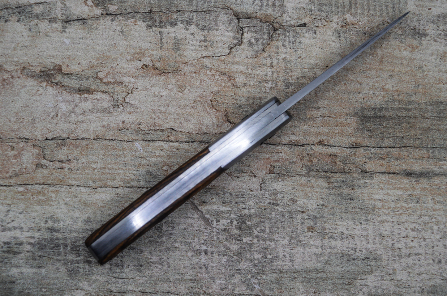 Hand-forged Folding Knife / Pattern-welded blade / Wrought Iron bolsters & Bocote Scales / Heavy duty slipjoint / Non-locking UK Legal Carry