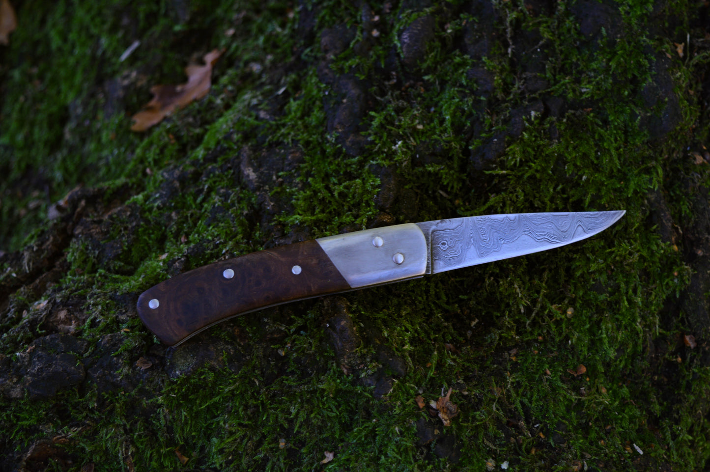 Hand-forged Folding Knife / Pattern-welded blade / Wrought Iron bolsters & Bocote Scales / Heavy duty slipjoint / Non-locking UK Legal Carry