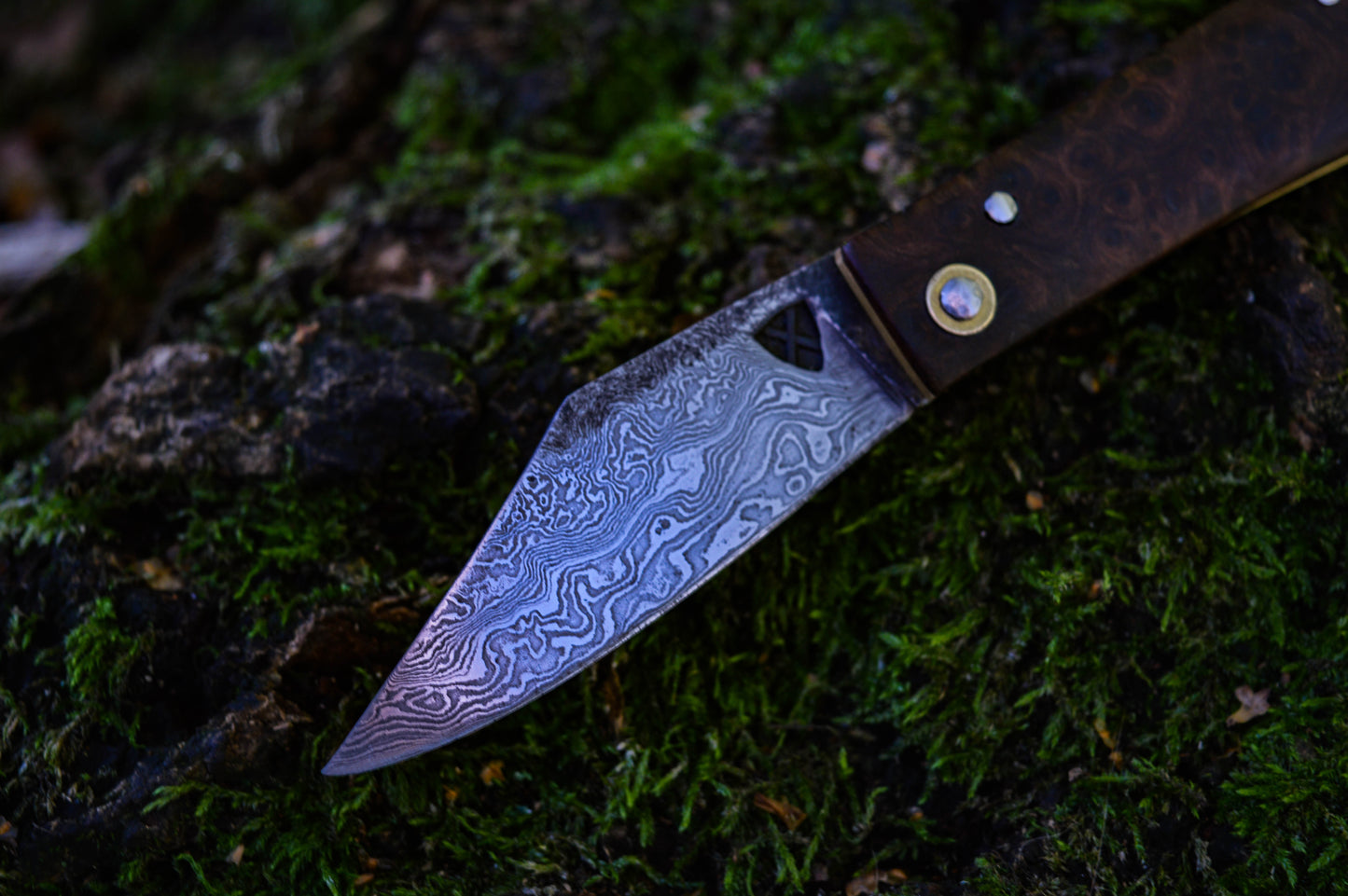 Hand-forged slipjoint folding knife / Pattern-welded Damascus blade / UK Legal / Antiqued Brass & Elm Burl Handle
