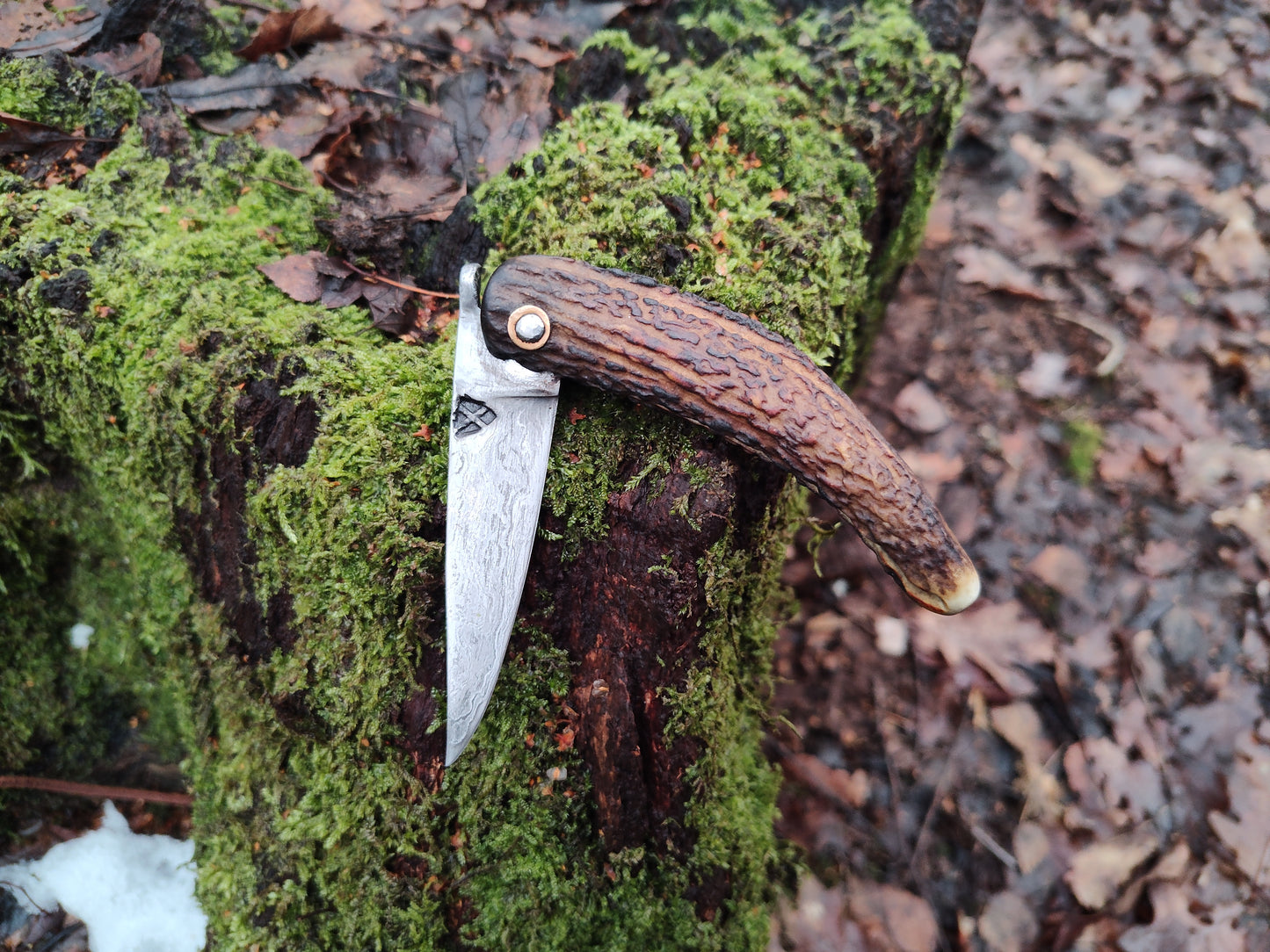 Primitive Mountain Man Friction Folder / Wrought Iron San Mai Blade / Stag handle / UK Legal Carry