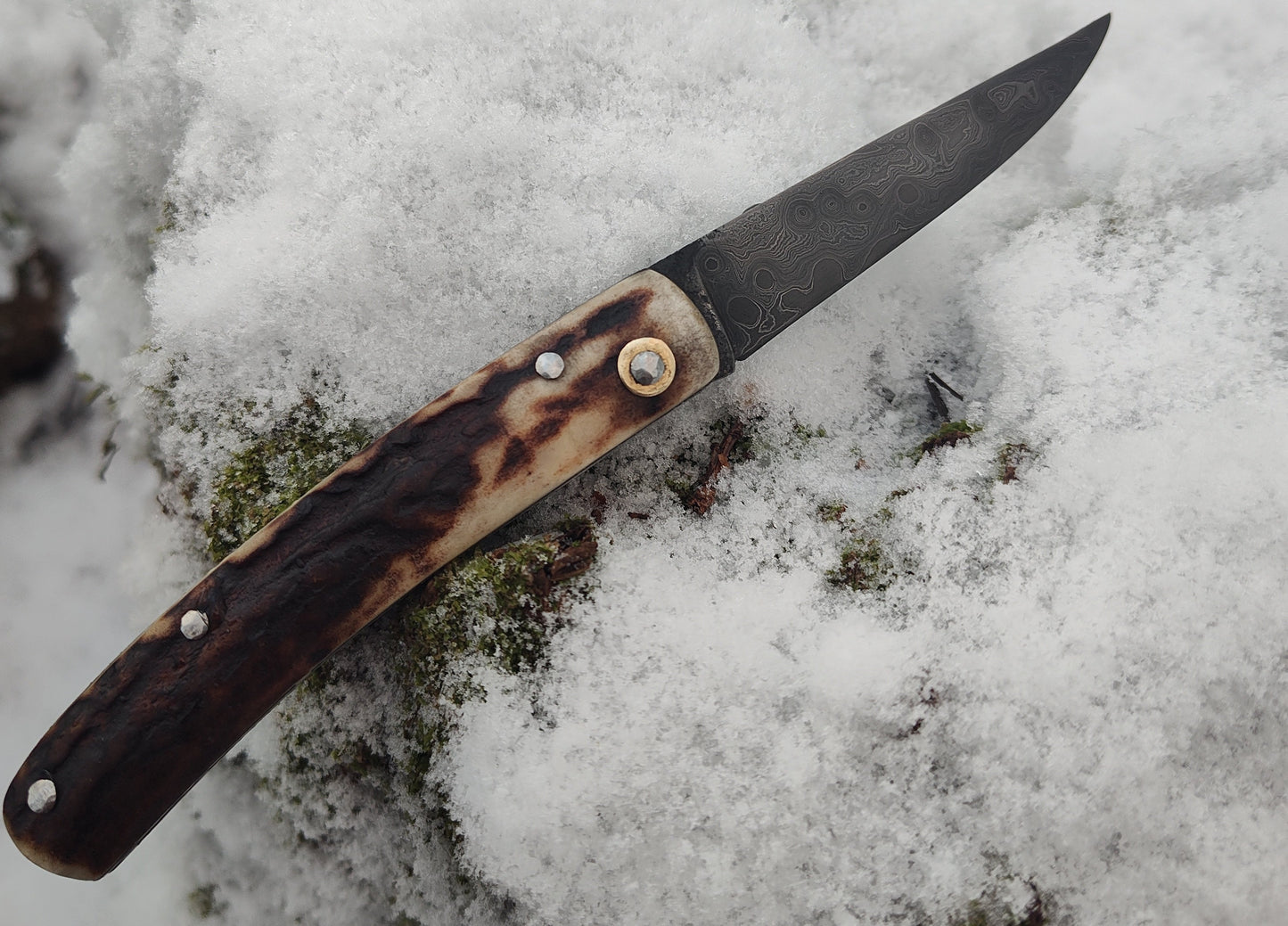 Hand-Forged San Mai Damascus Slipjoint with Bog Oak & Stag Antler Scales / UK Legal Carry