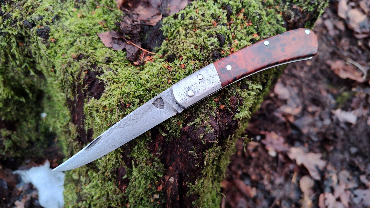 Hand-forged Go-Mai Damascus slipjoint / 1084, Damascus & Antique Wrought Iron Blade with Yew Burl Scales