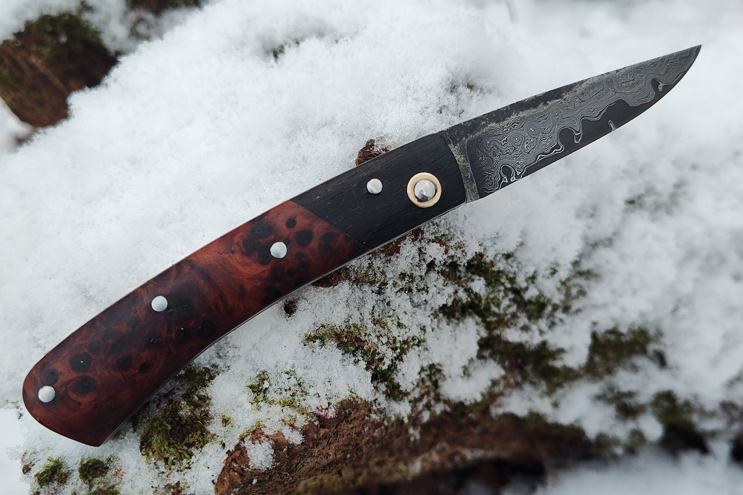 Hand-forged Slipjoint / Heavy Duty Folding Knife / Raindrop Damascus San Mai blade / Bog Oak bolsters with Yew Burl Scales / UK Legal Pocketknife