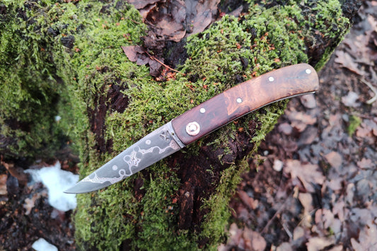 Hand-forged Slipjoint / Raindrop Copper Damascus Blade / Stainless Steel Liners, Bog Yew bolsters & Oak Burl Scales / UK Legal Pocket Knife