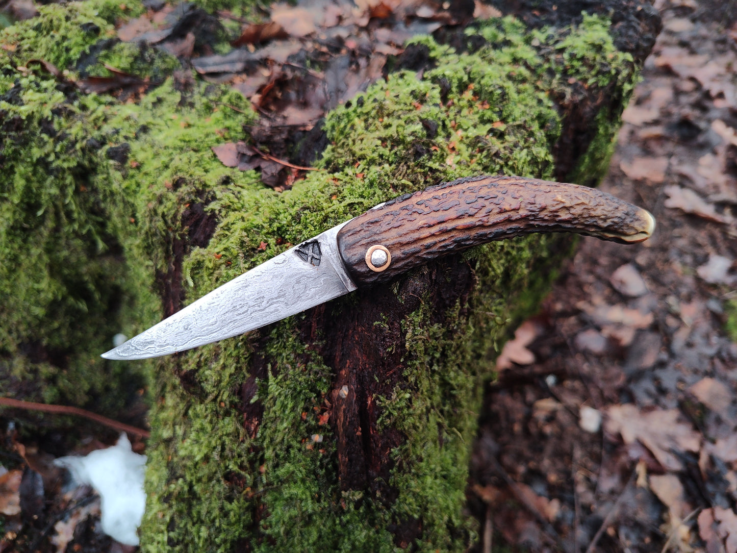 Primitive Mountain Man Friction Folder / Wrought Iron San Mai Blade / Stag handle / UK Legal Carry