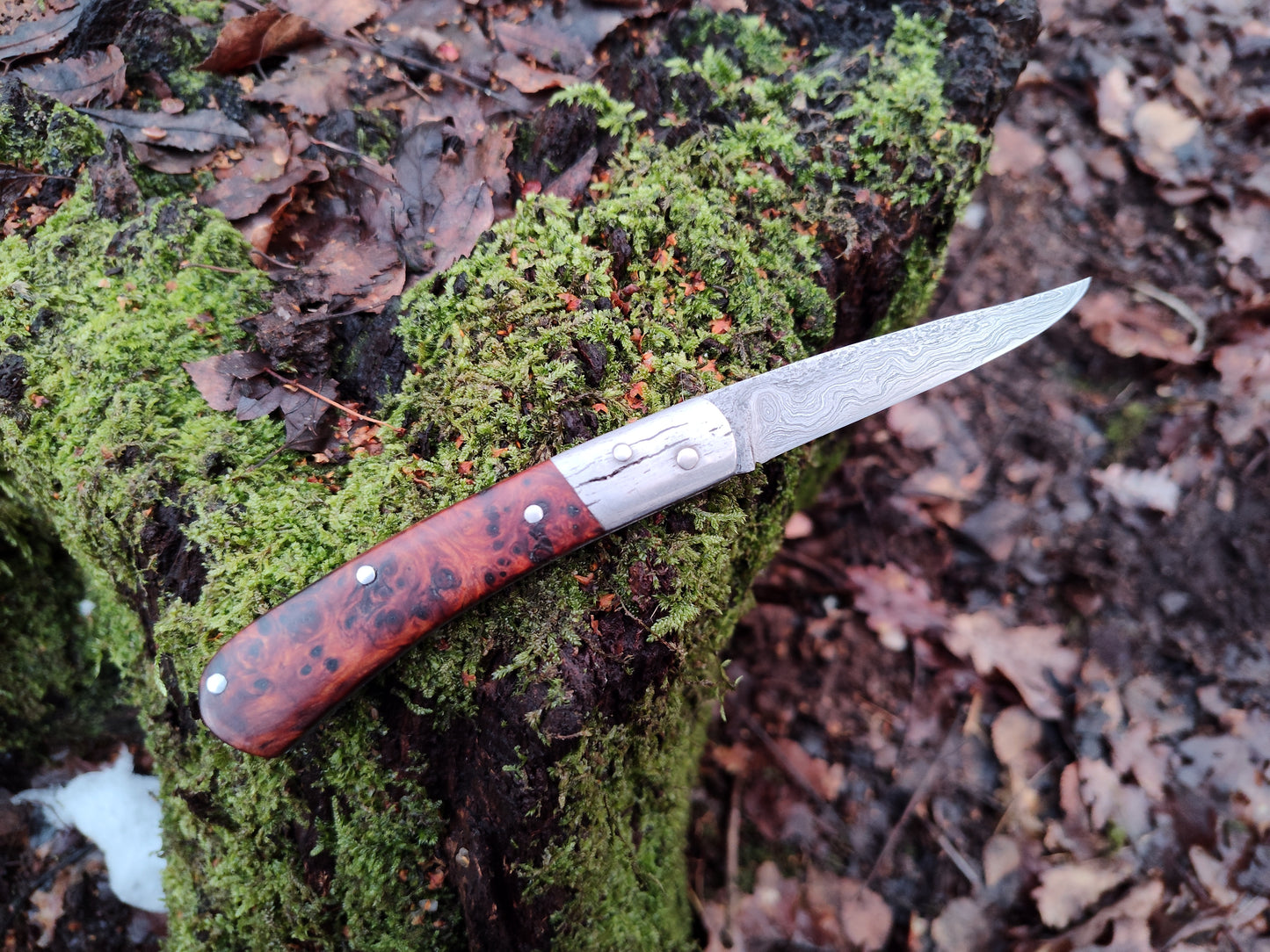 Hand-forged Go-Mai Damascus slipjoint / 1084, Damascus & Antique Wrought Iron Blade with Yew Burl Scales