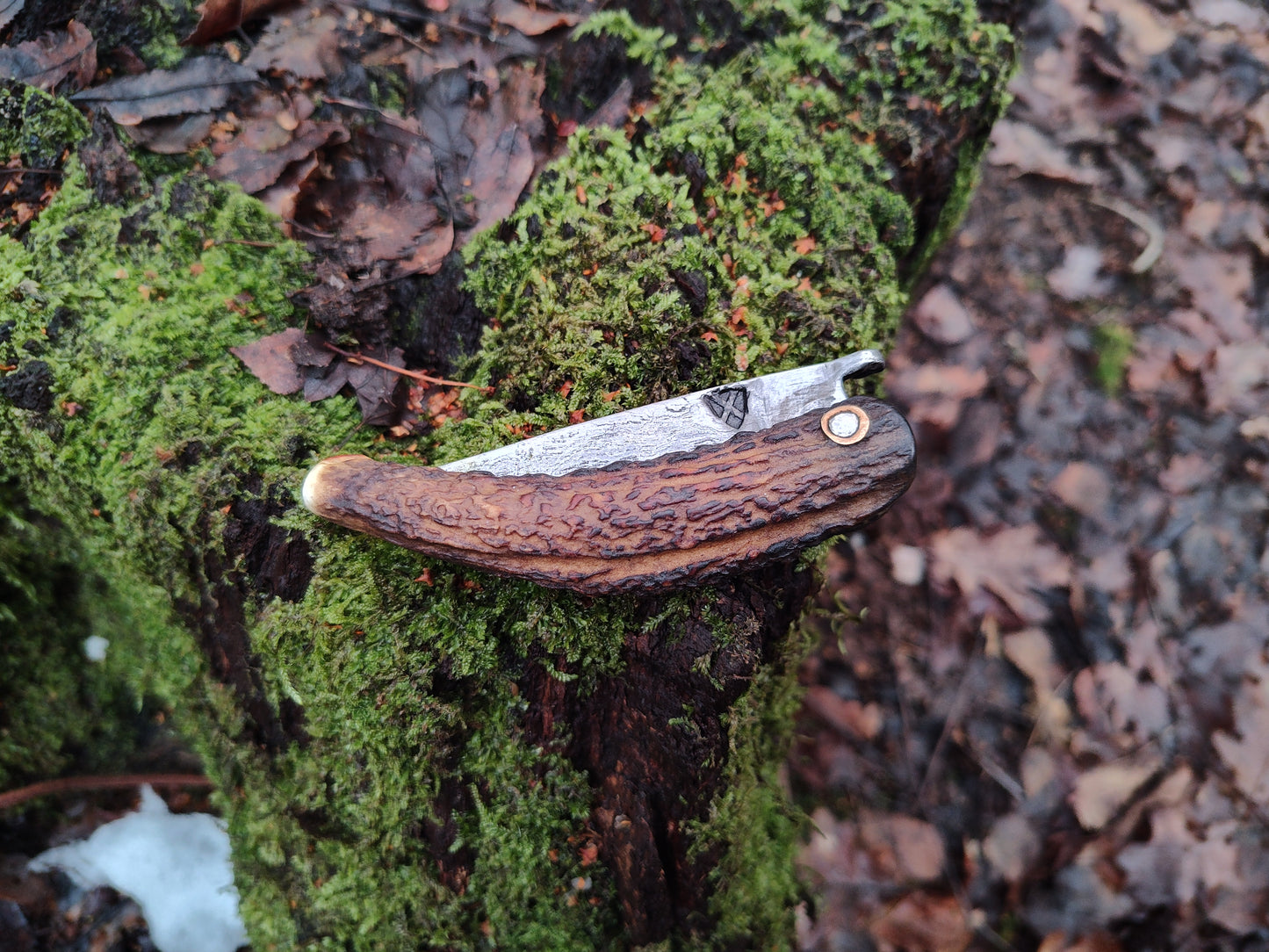 Primitive Mountain Man Friction Folder / Wrought Iron San Mai Blade / Stag handle / UK Legal Carry