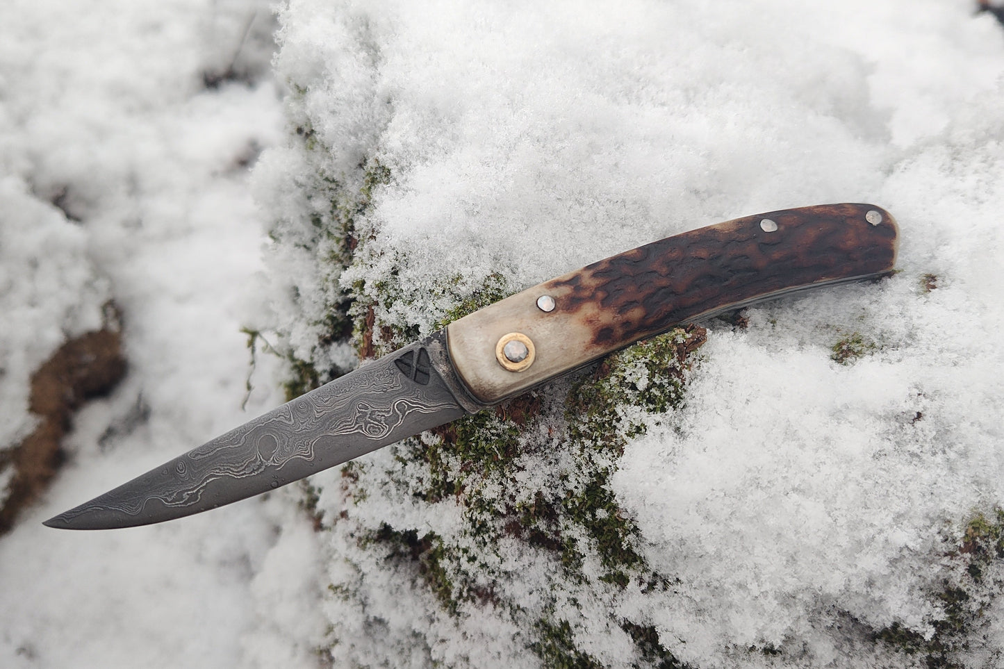 Hand-Forged San Mai Damascus Slipjoint with Bog Oak & Stag Antler Scales / UK Legal Carry