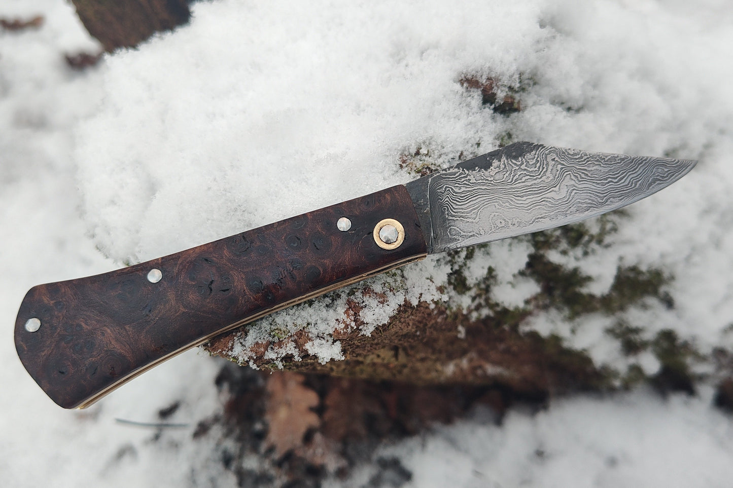 Hand-forged slipjoint folding knife / Pattern-welded Damascus blade / UK Legal / Antiqued Brass & Elm Burl Handle